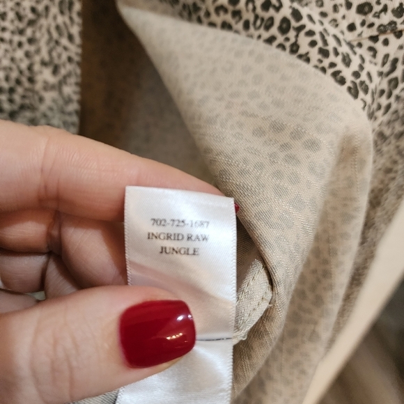 RAILS Ingrid Raw Jungle Button Down Long Sleeve Shirt - Picture 7 of 7